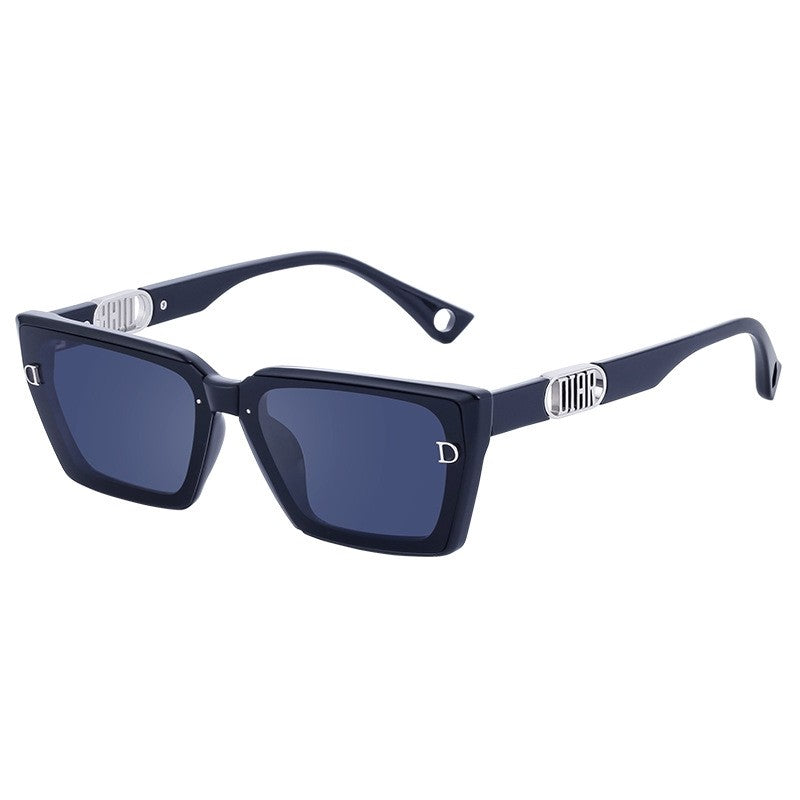 Fashionable Square Sunglasses For UV Protection For Women