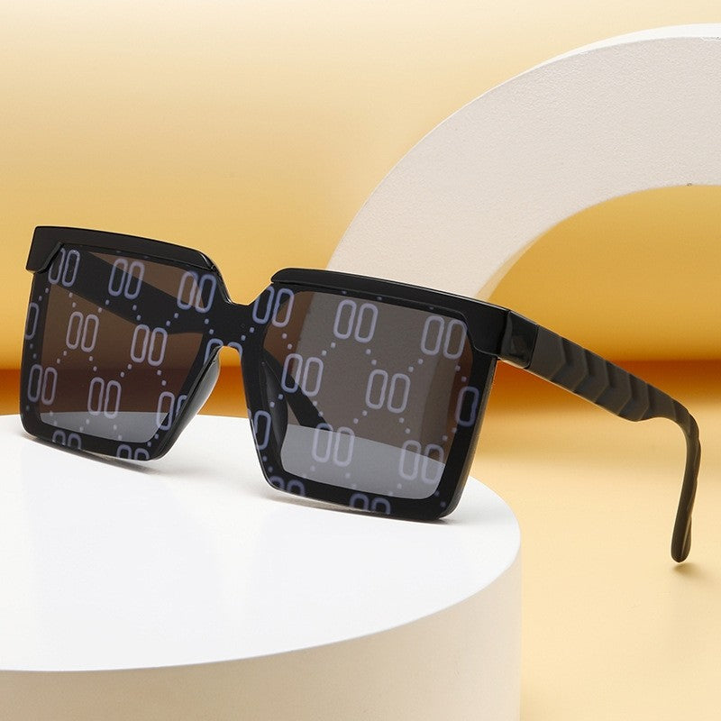 Fashion Sunglasses With Integrated Frame