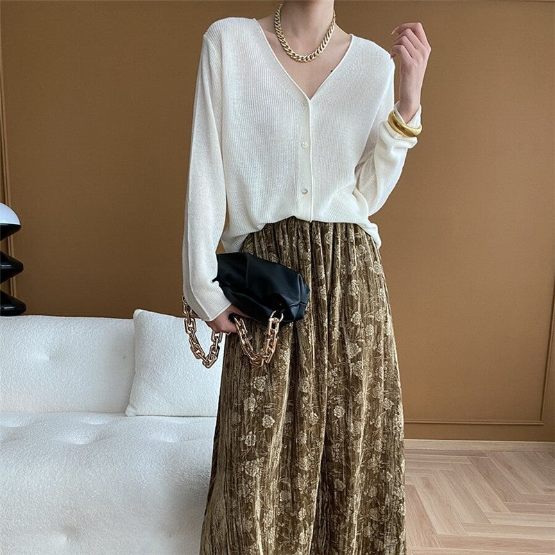 Solid Color V-Neck Ribbed Knit Cardigan