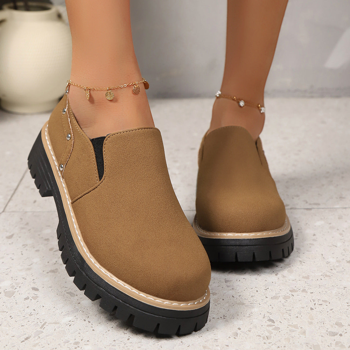 Women's Rivet Slip-On Chunky Heel Casual Shoes – PU Leather Low-Top British Style