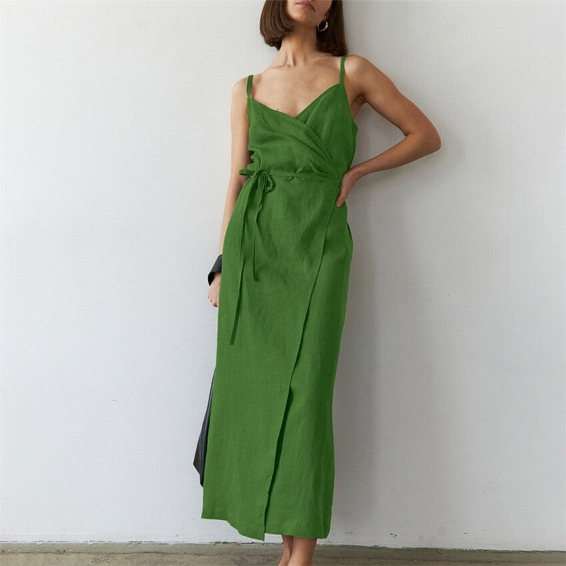 V-Neck Sleeveless Belted Dress in Solid Color - Slim Fit