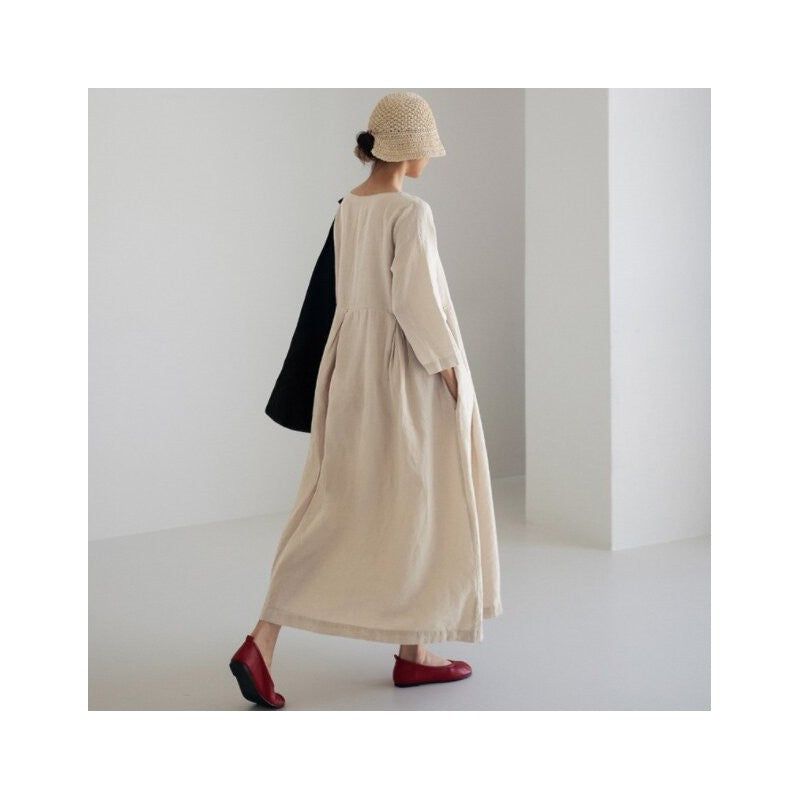 Oversized Loose-Fit Round Neck Knee-Length Maxi Dress