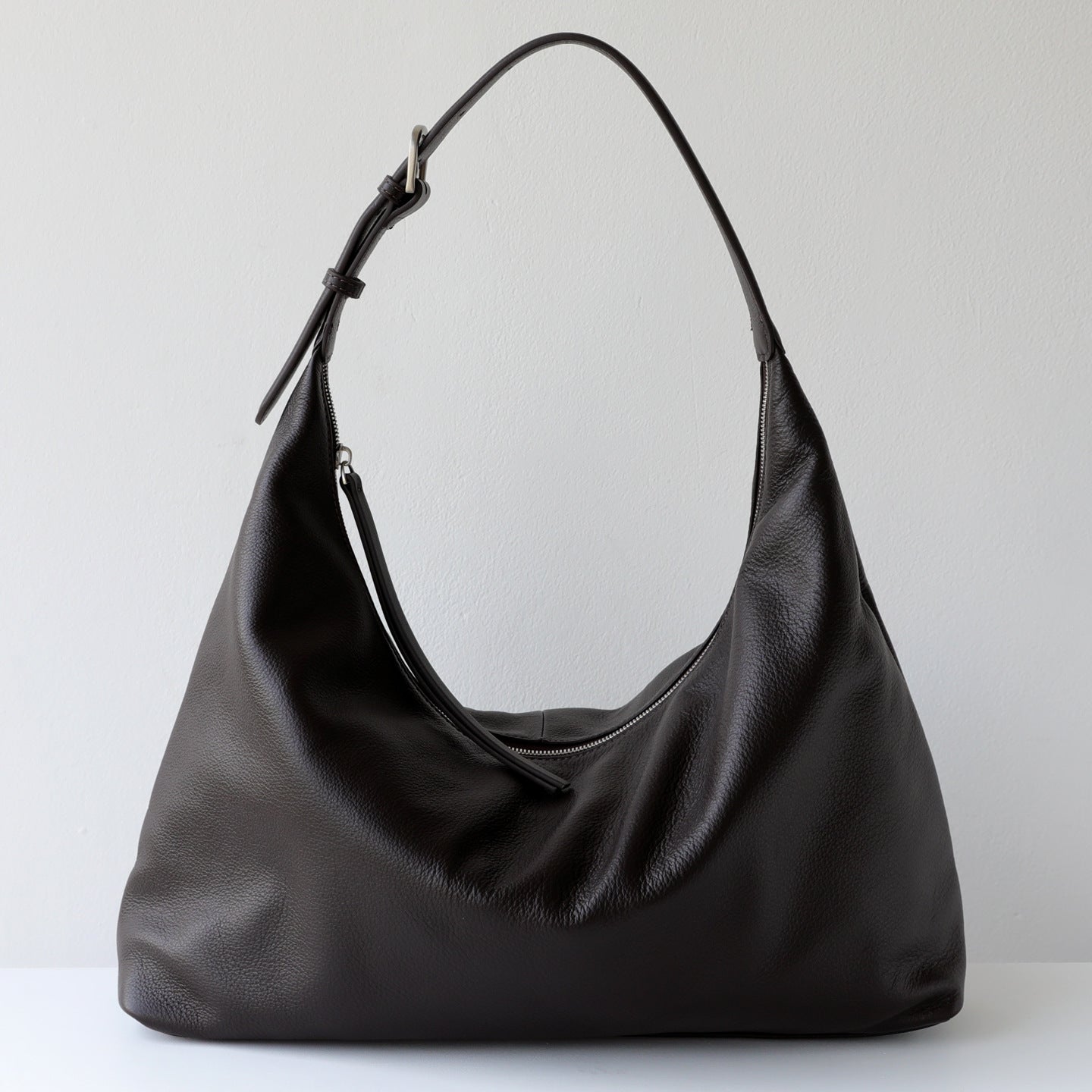 Women's Genuine Leather Tote Shoulder Bag – Commuter Handbag with Zipper Pockets