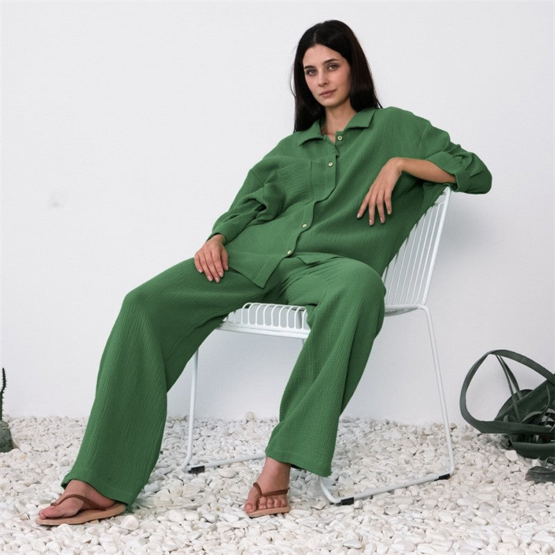 Crepe Two-Piece Pyjama Set with Blouse and Trousers for Women
