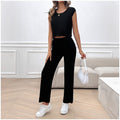 Chic Slim-Fit Monochrome Round Neck Sweater Ensemble