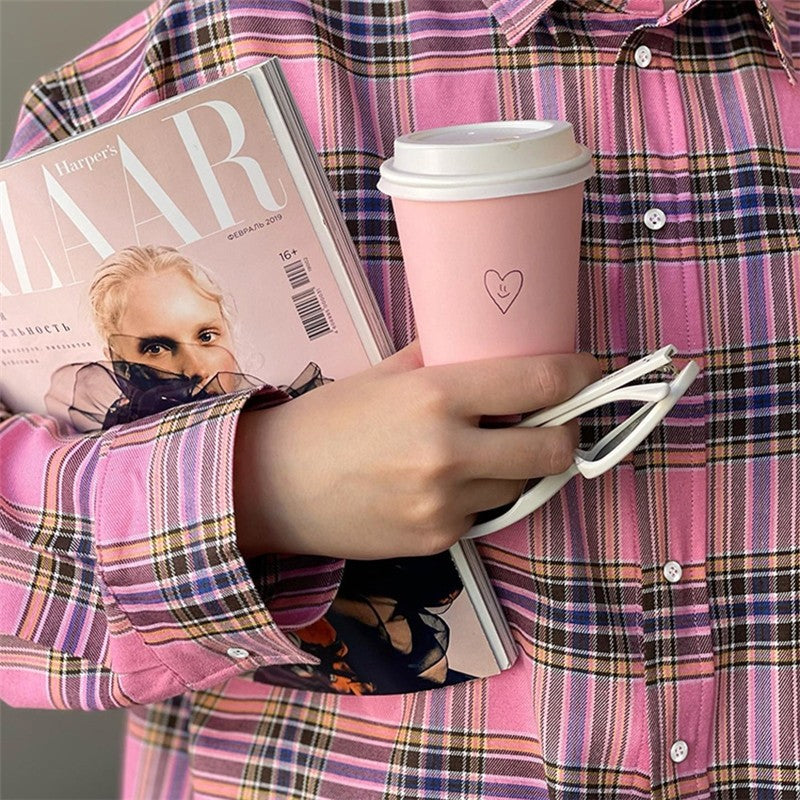 Loose-Fit Plaid Shirt in Classic Style