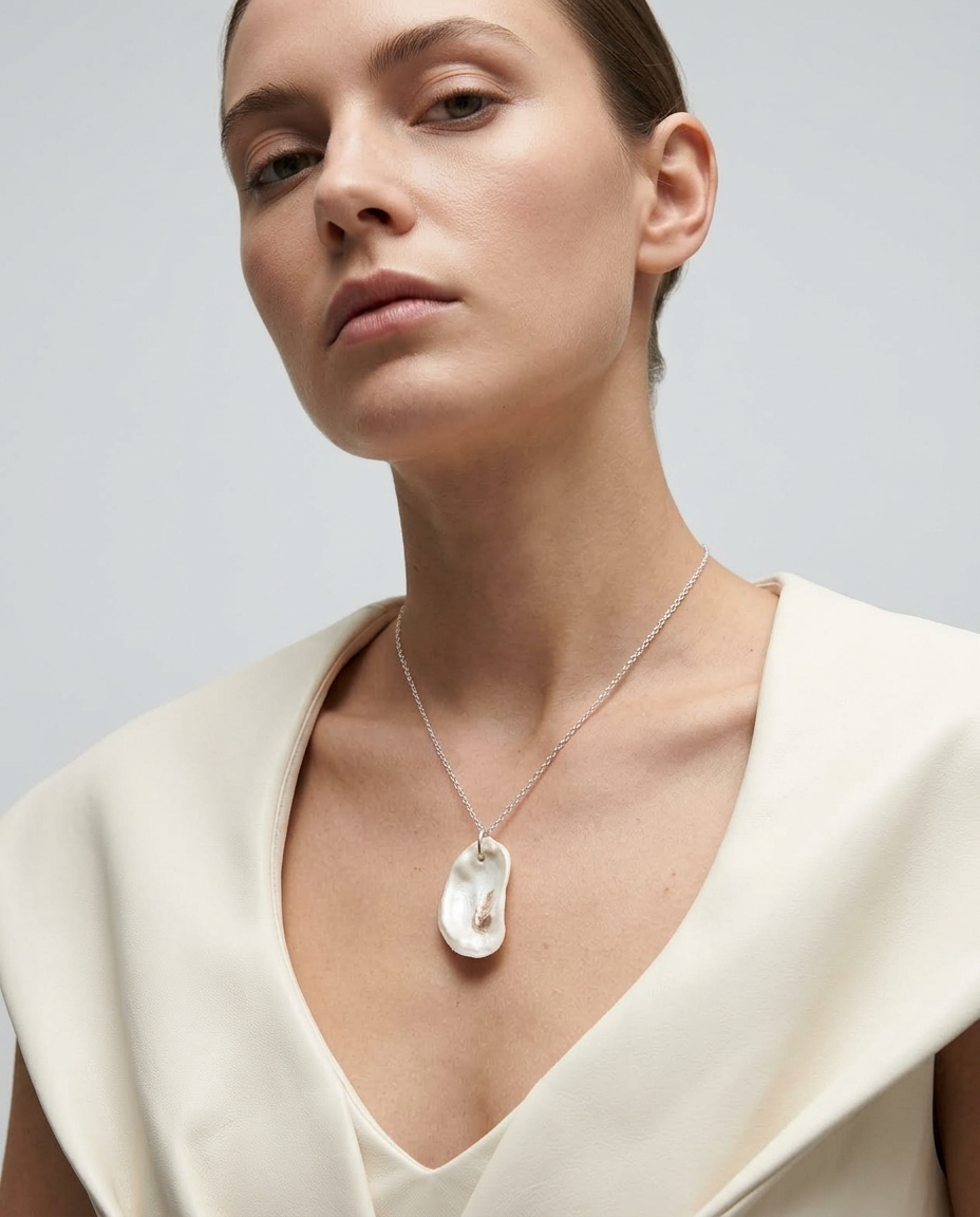 Oyster Shell Necklace ~ Wren