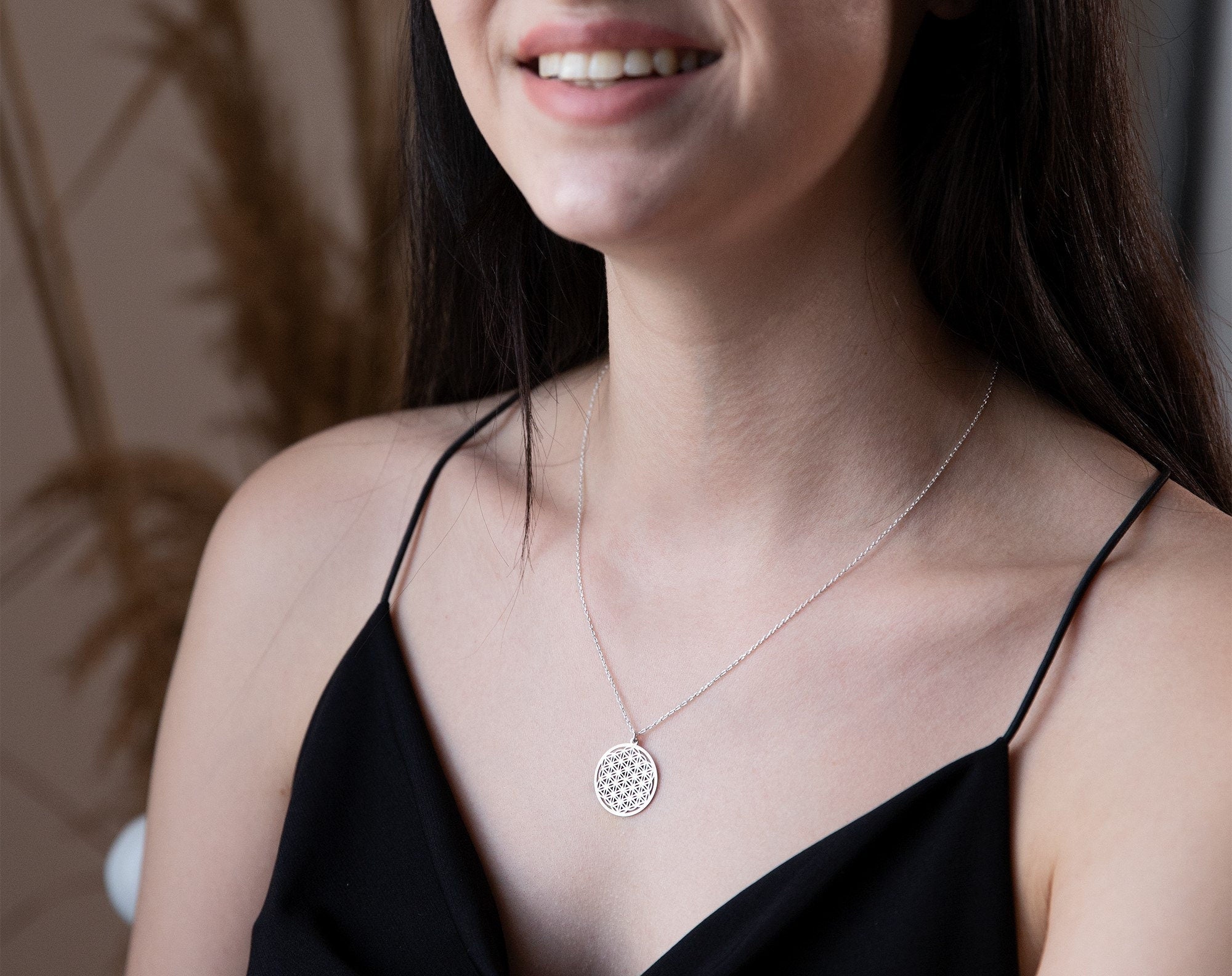 Life Harmony Flower of Life Pendant Necklace - Radiate Positive Energy and Connection