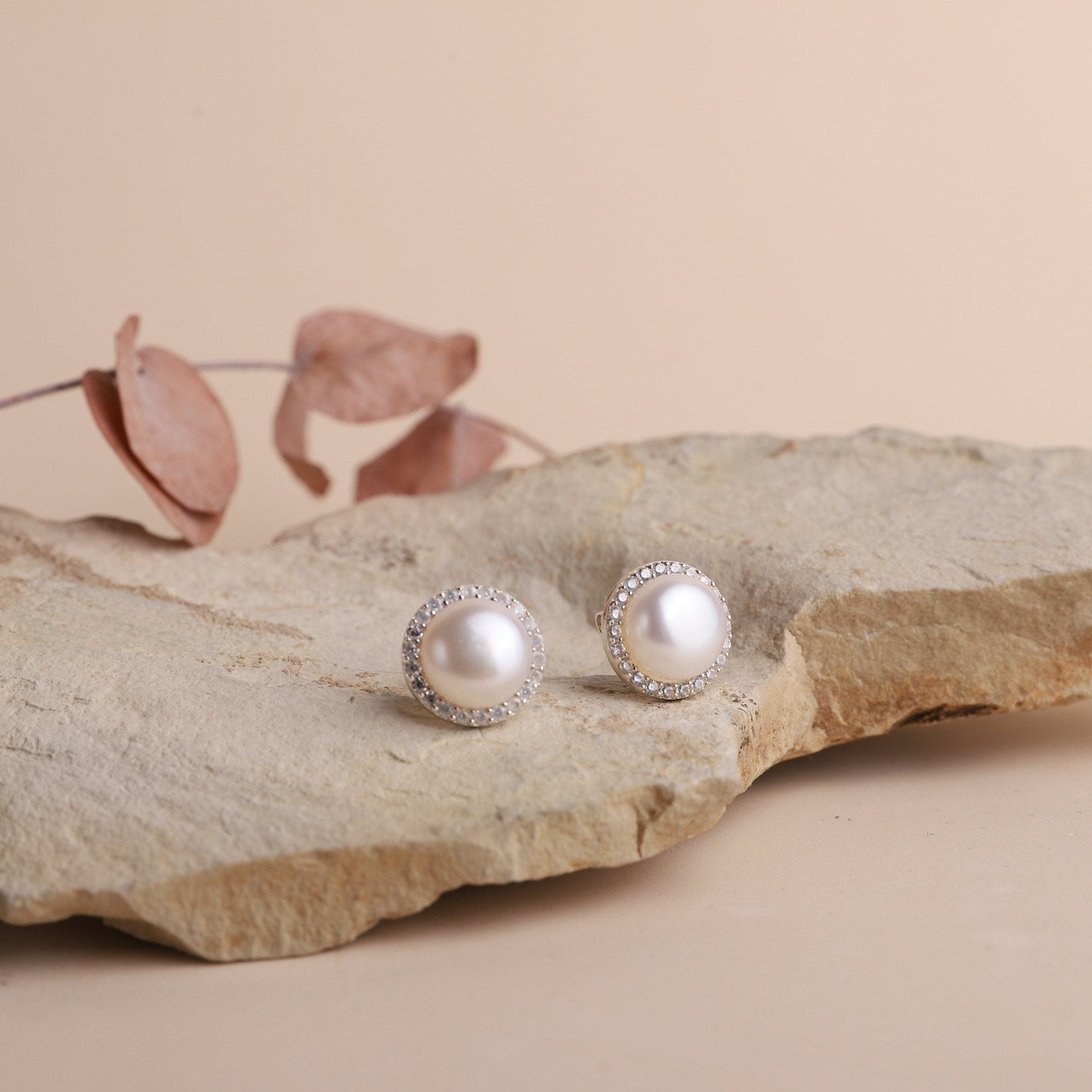 Elegant Sparkle Pave Earrings - Stunning Silver Pearl & Cubic Zirconia Studs