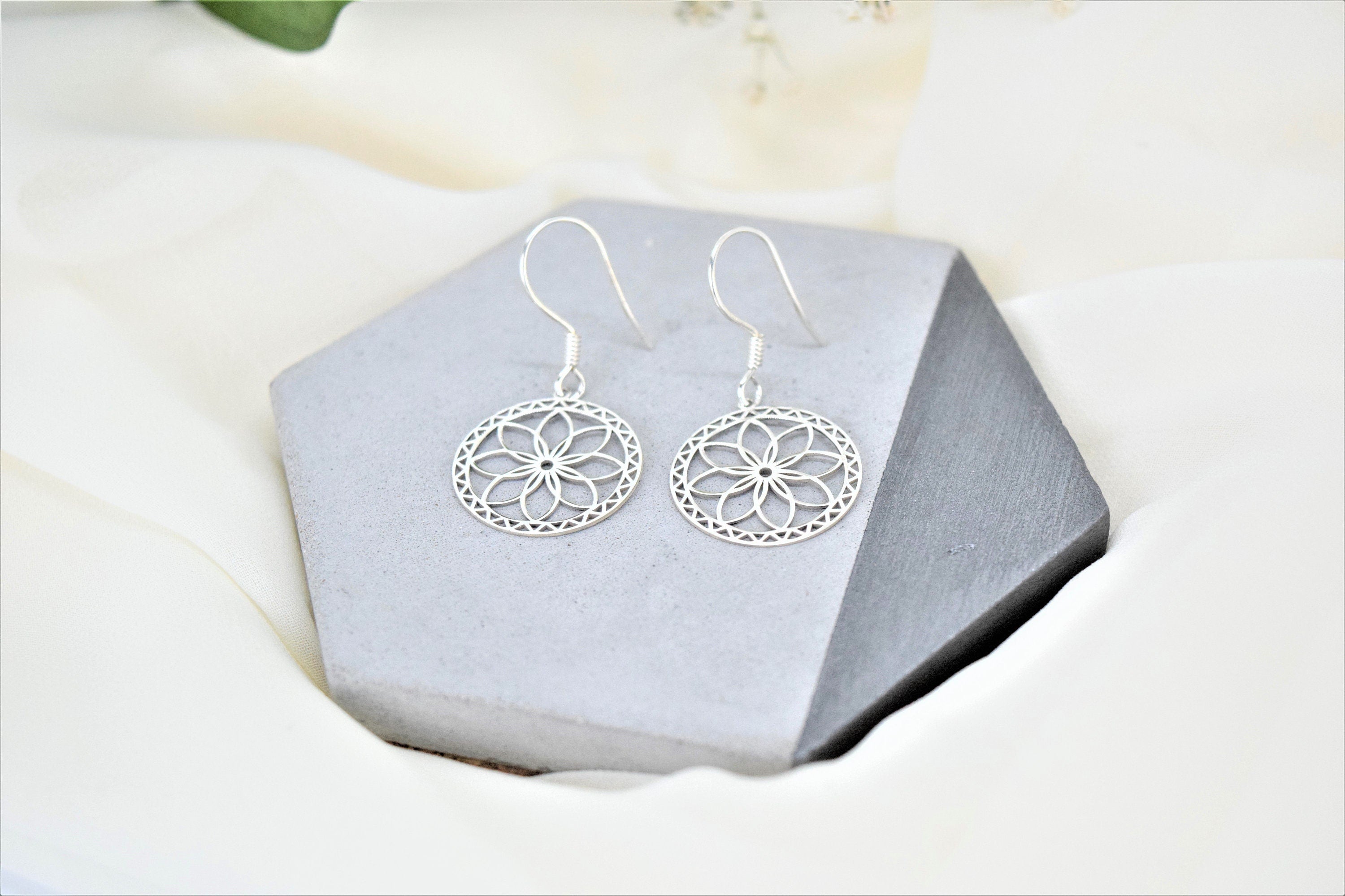 Elysian Mandala Earrings - Dazzling Handcrafted Design for Bold Expression