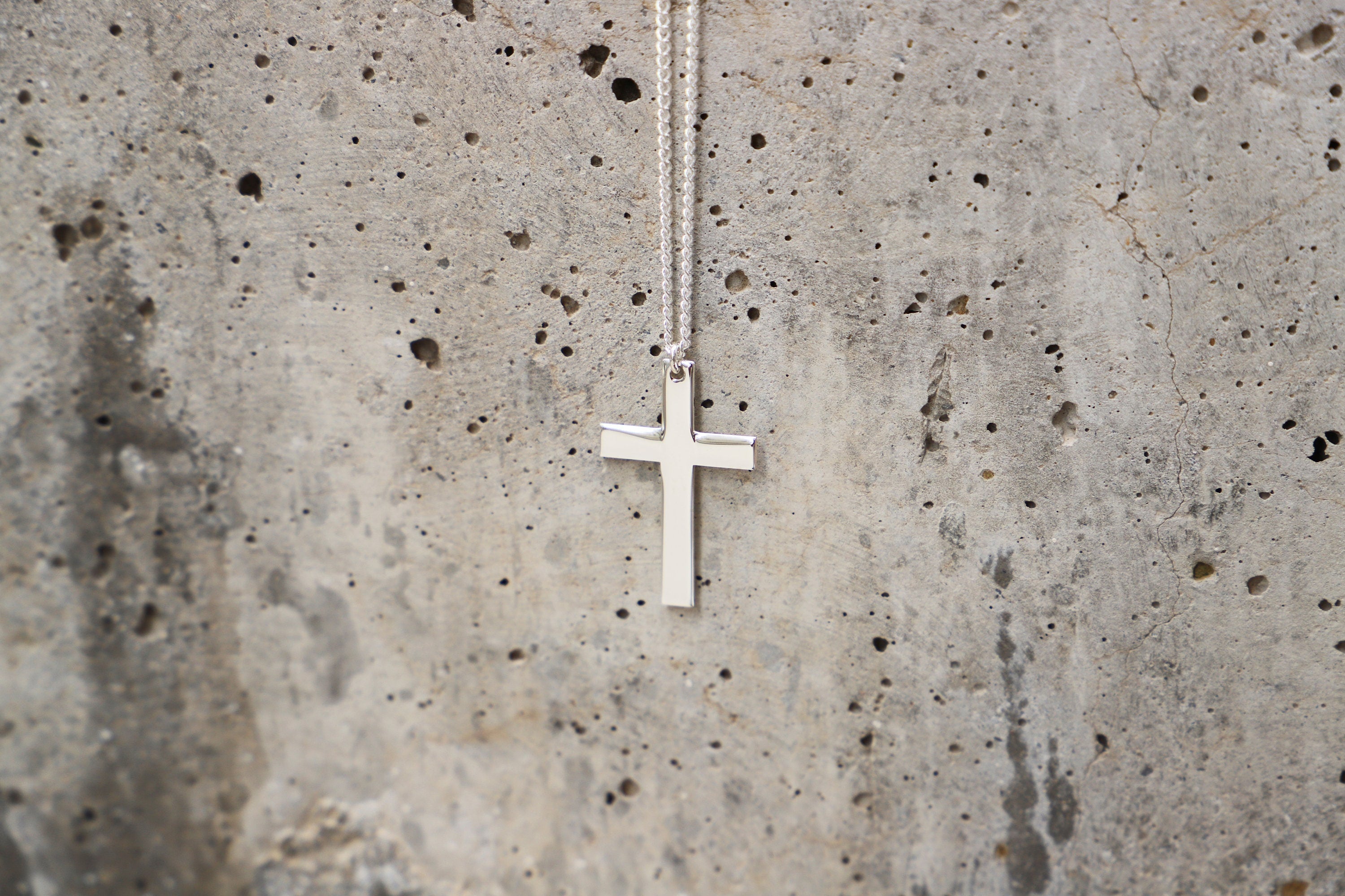 Sterling Silver Cross Pendant Necklace for Men with Curb Chain - Perfect Gift for Boyfriends, Groomsmen & Best Men