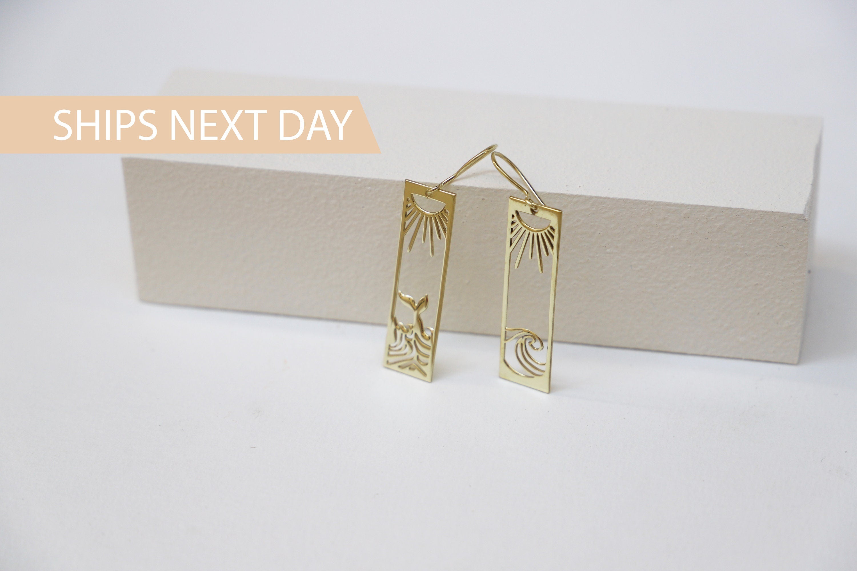 Sunshine Co. Sunrise Wave Dangle Earrings - Gold Boho Rectangle Drops for Women
