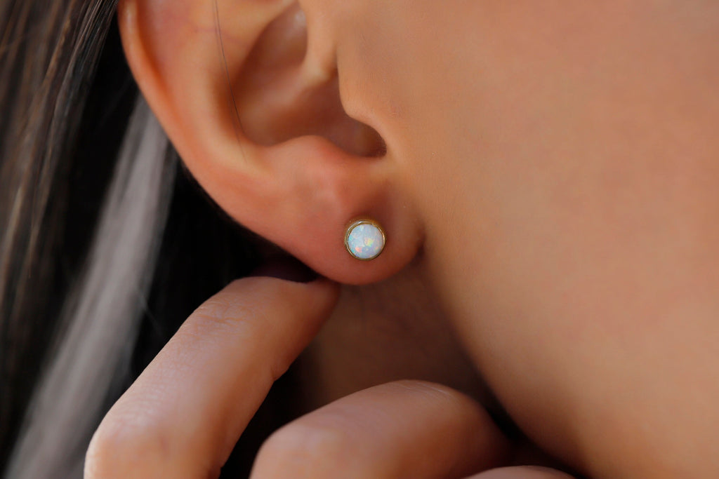 Luminous White Opal Studs – Dazzling Elegance for Every Occasion