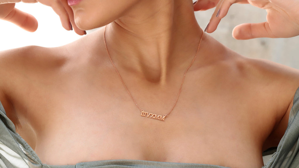 Timeless Elegance Roman Numerals Necklace - A Symbol of Love and Adventure