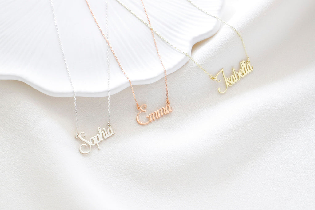 Gold Signature Name Necklace - Personalized Cursive Design