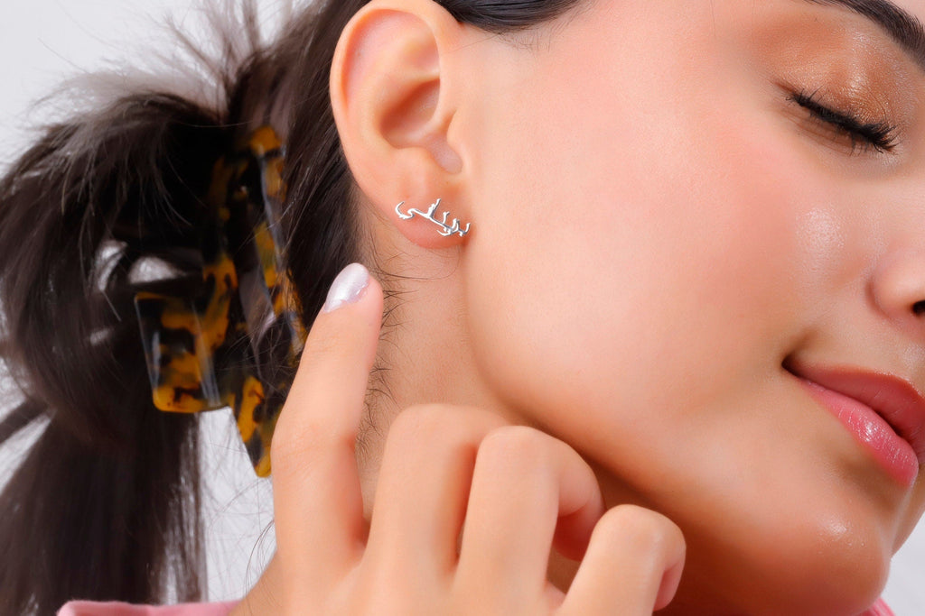 Personalized 14K Gold Arabic Name Stud Earrings - Dainty 925 Sterling Silver Jewelry
