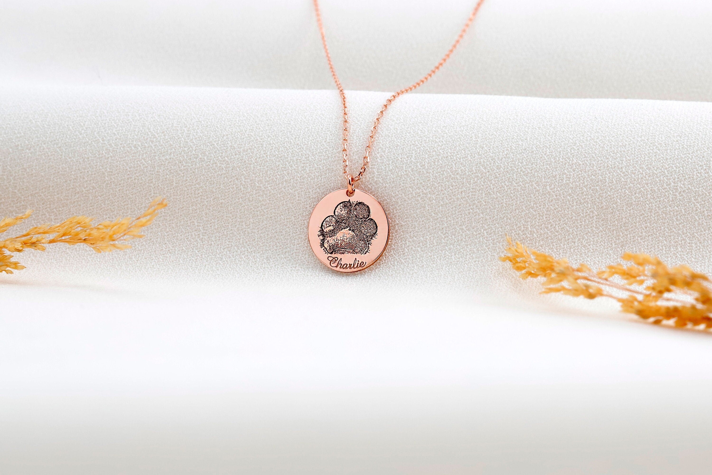 Personalized Pet Paw Print Necklace | Perfect Gift for Dog & Cat Lovers