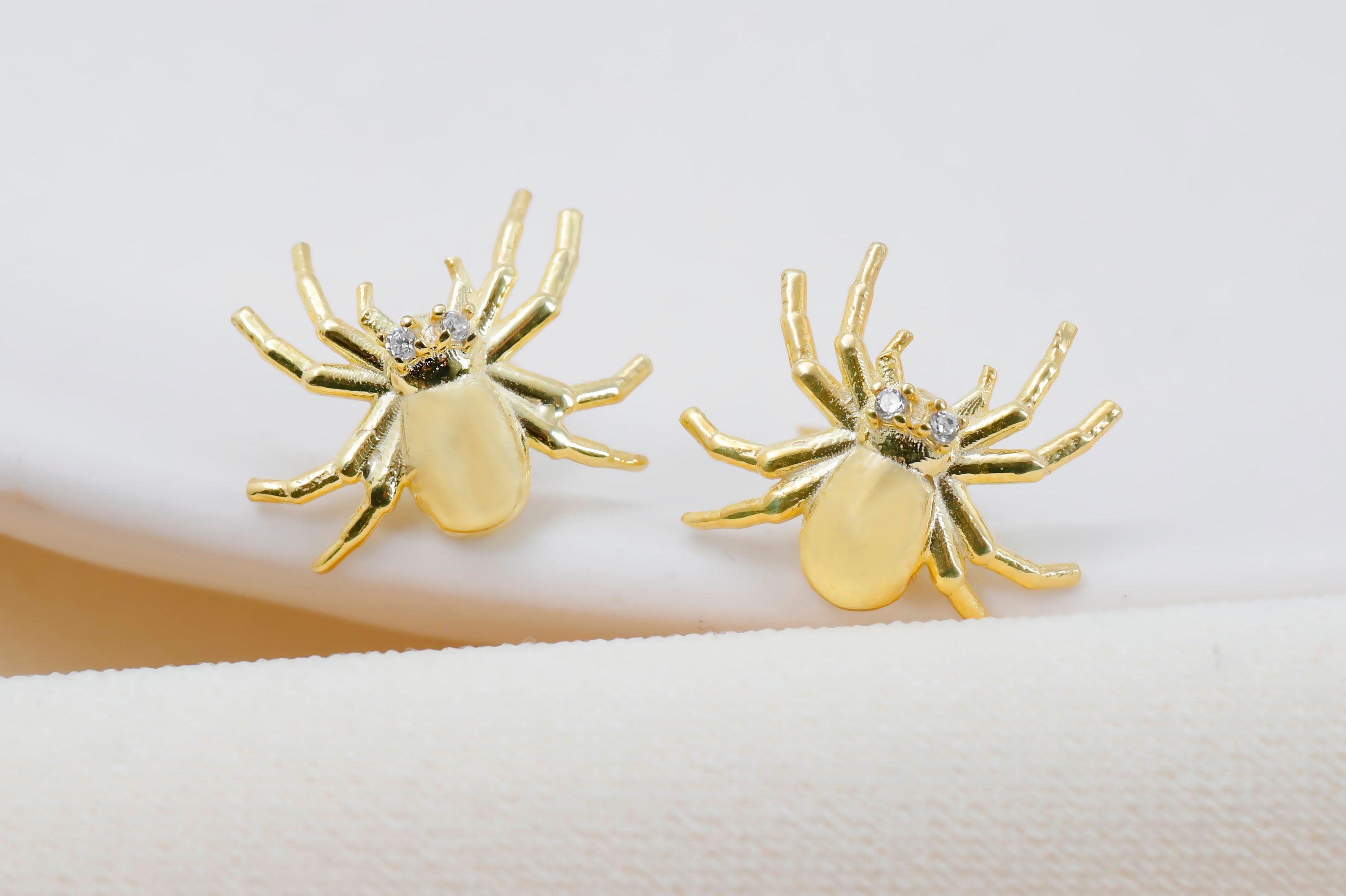 Arachnid Spooky Tarantula Earrings in  925 Sterling Silver