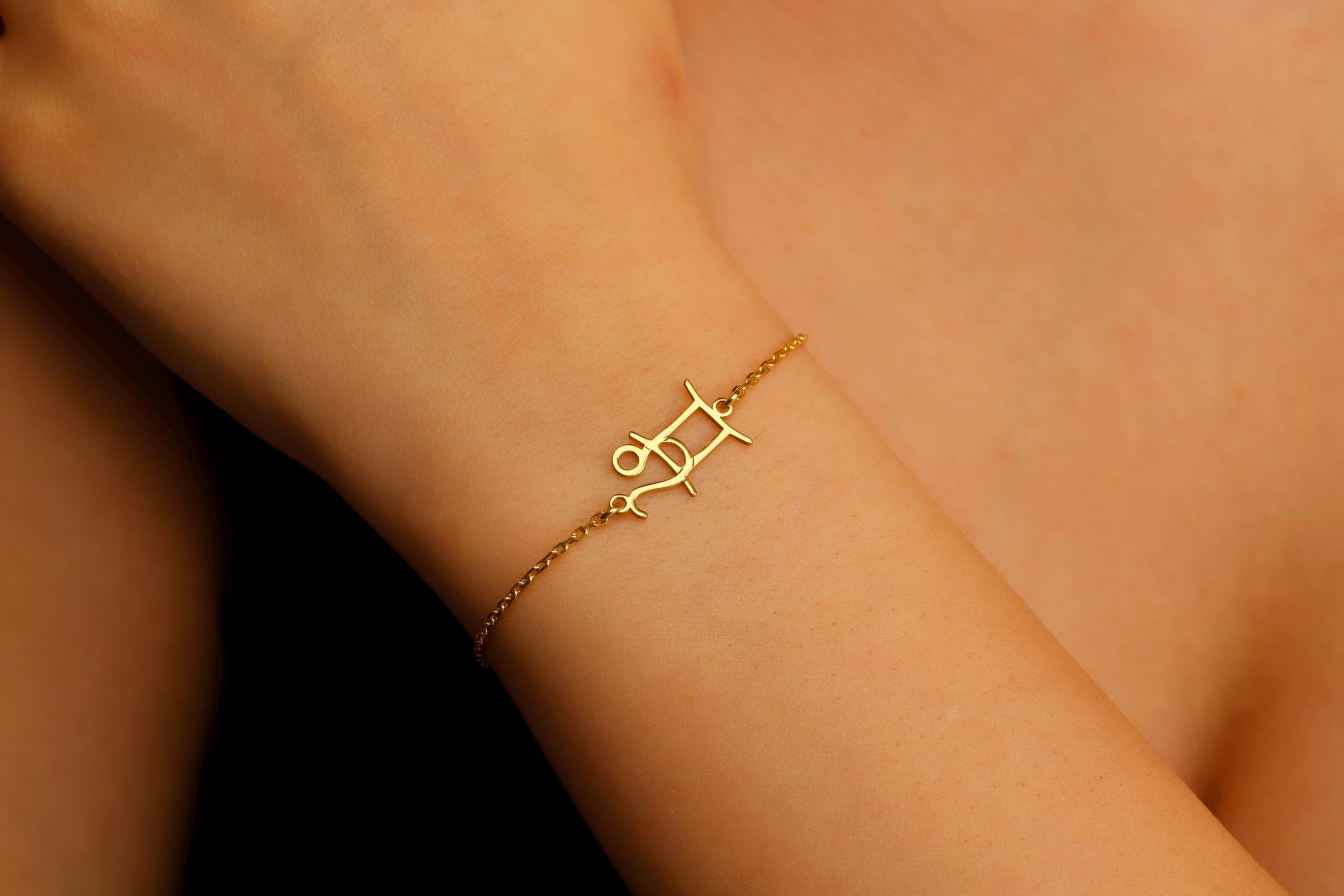 Zodiac Connection Bracelet - Sterling Silver Interlocking Design for Astrology Lovers