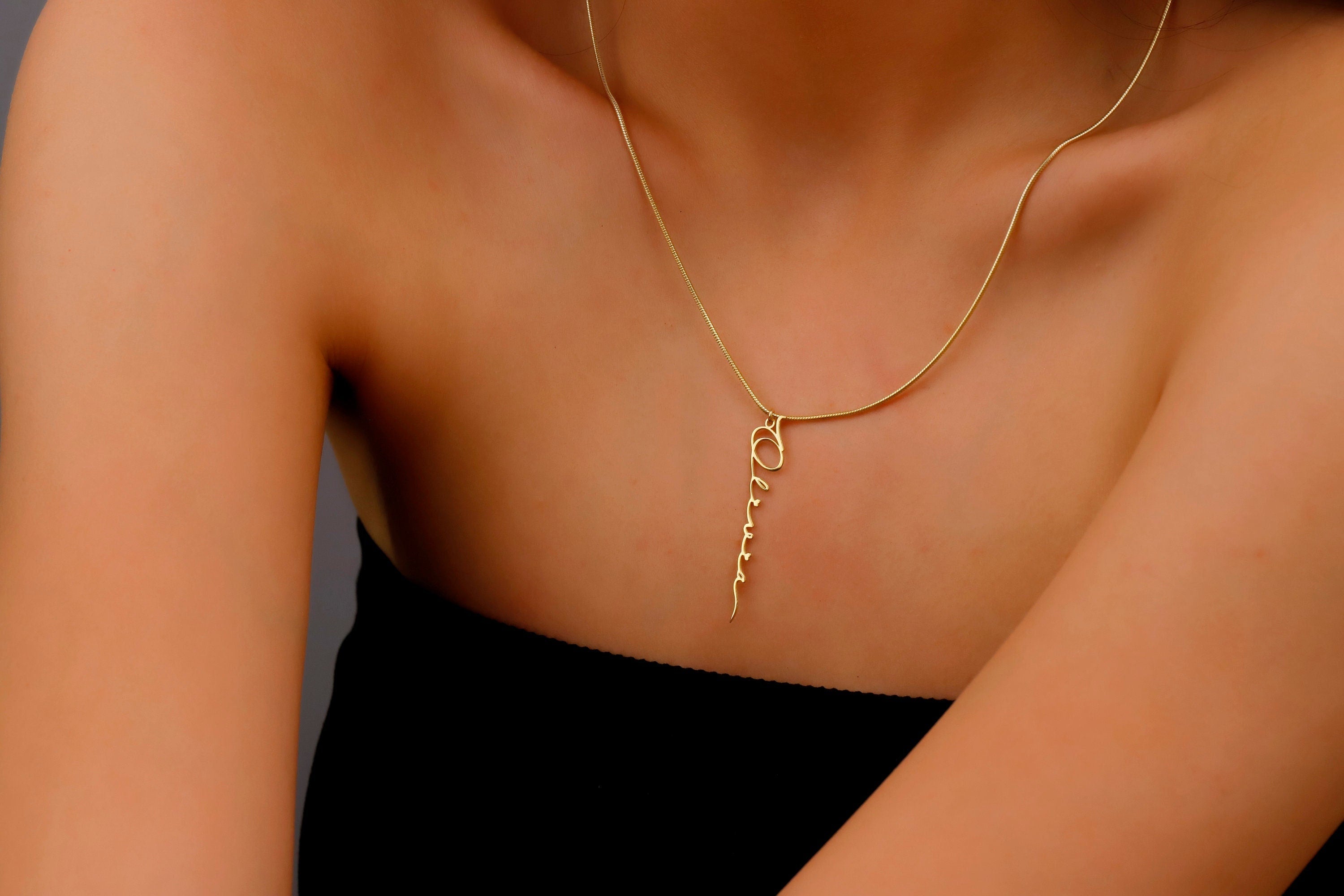 Custom Signature Gold Vermeil Vertical Name Necklace | Handwriting Script Design with Box & Snake Chain
