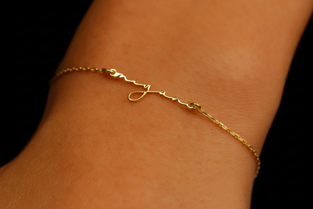 Dazzling Dreams Name Bracelet - Dainty Custom Jewelry for Her
