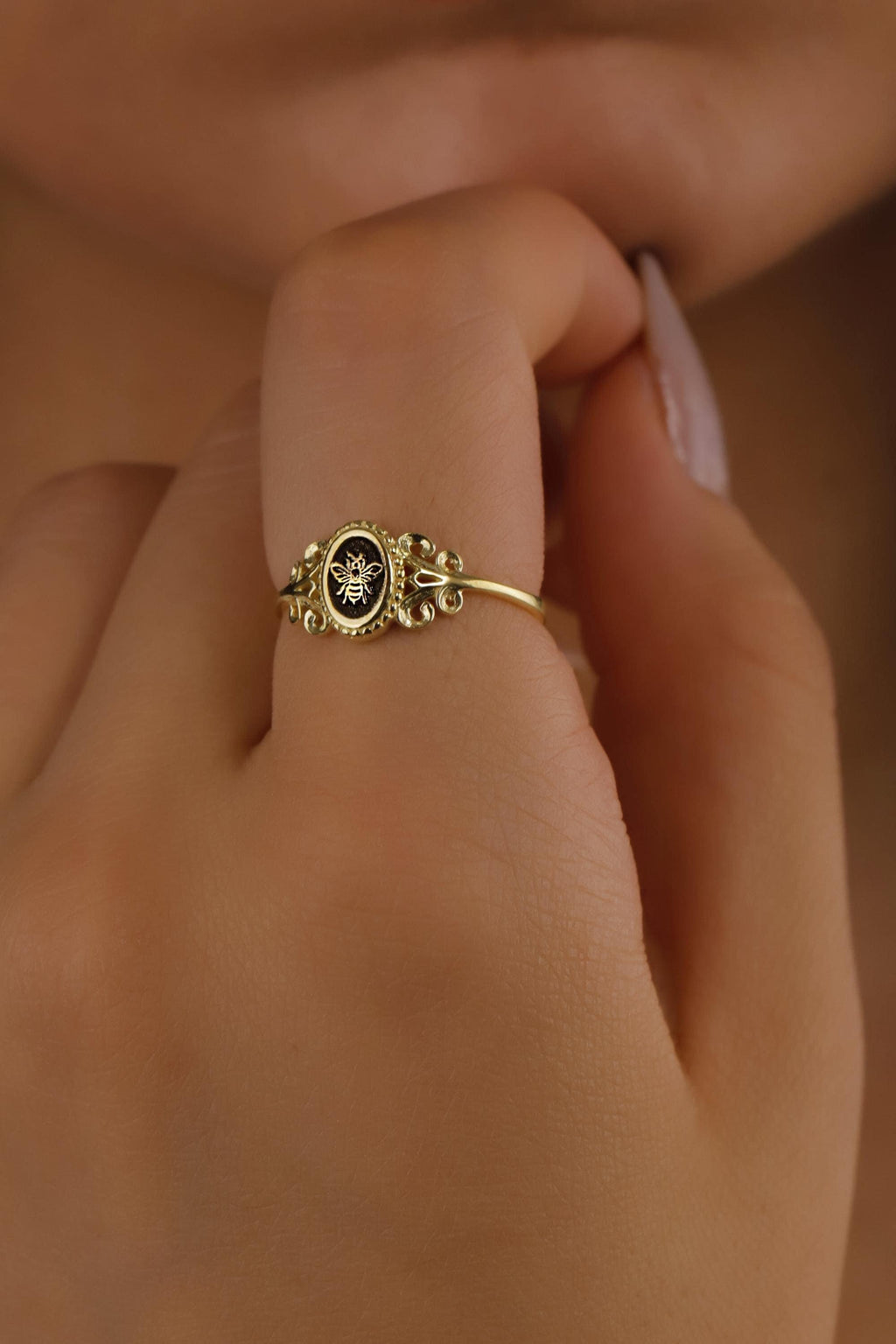 Honey Bee Ring - Captivating Design with Elegant Gold Finish