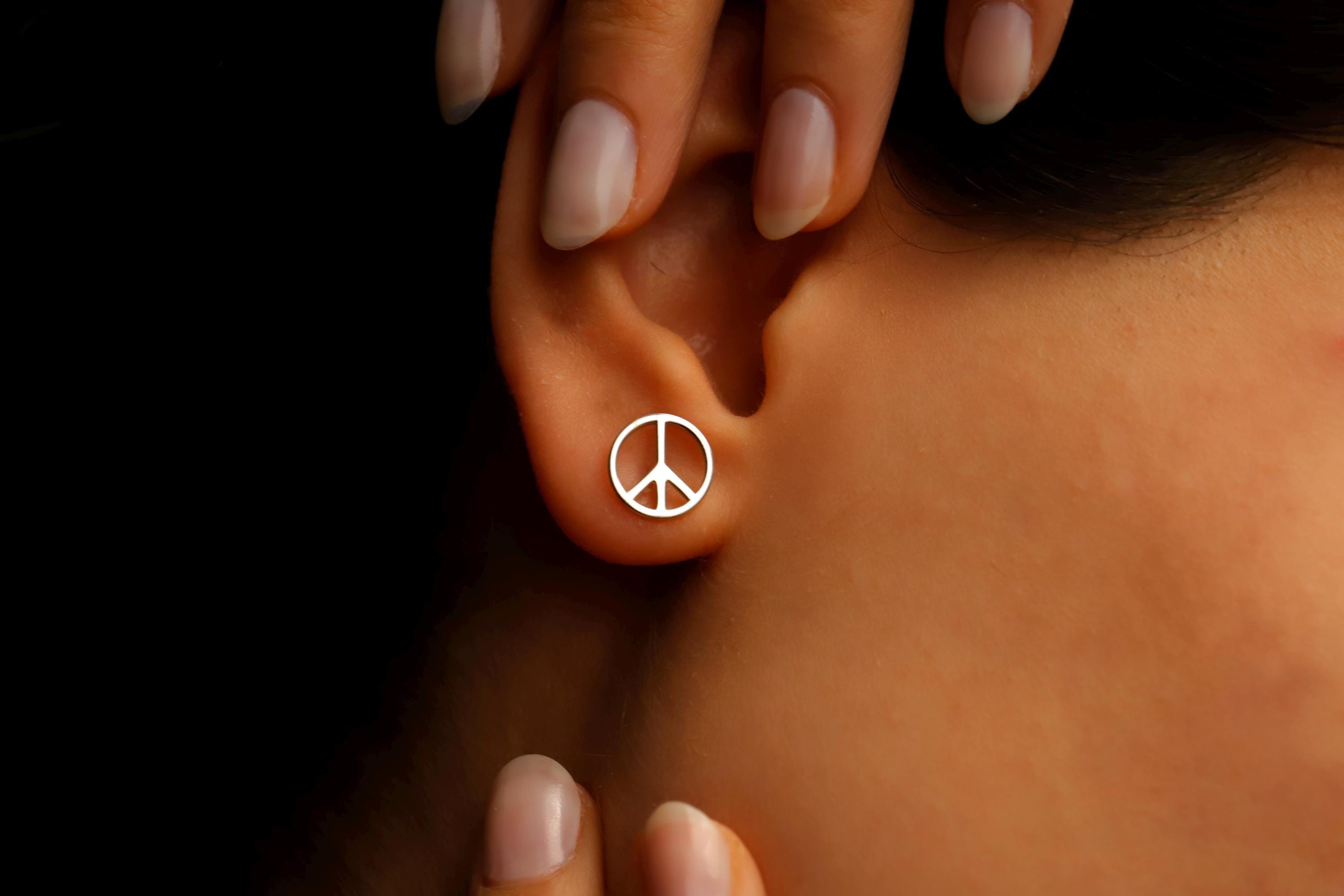 Silver & Shine Peace Sign Stud Earrings - Timeless 925 Sterling Silver Design