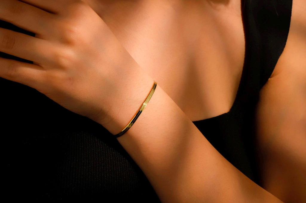 14K Gold Herringbone Bracelet - Exquisite Handmade Italian Design in Sterling Silver