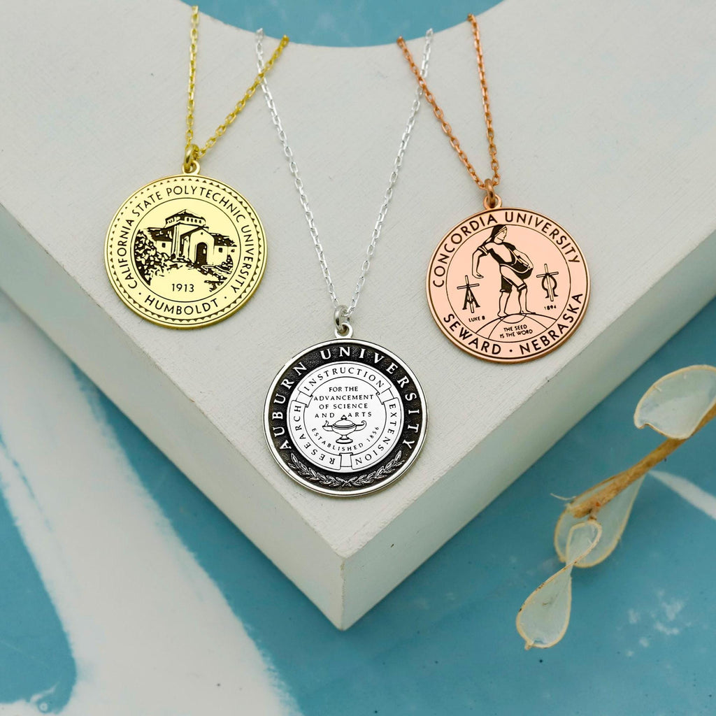 Custom Graduation Logo Necklace - Celebrate Your Achievement with a Personalized Touch
