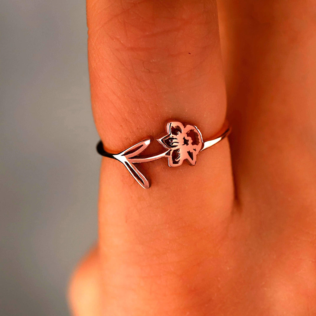 Personalized Birth Flower Ring | Custom Sterling Silver Floral Jewelry by SilverGoldandRose