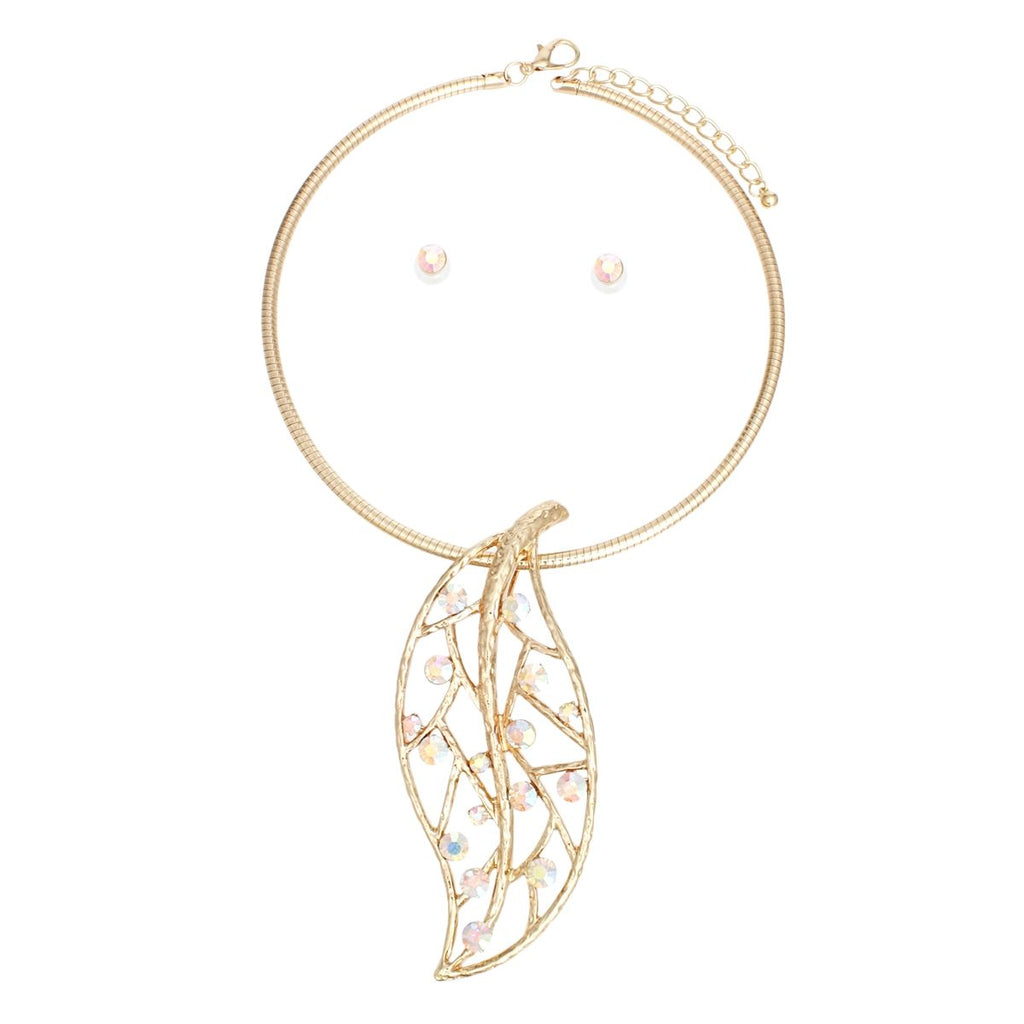 Women’s Gold Leaf Pendant Necklace with Aurbo Stone Set Stylish Jewelry