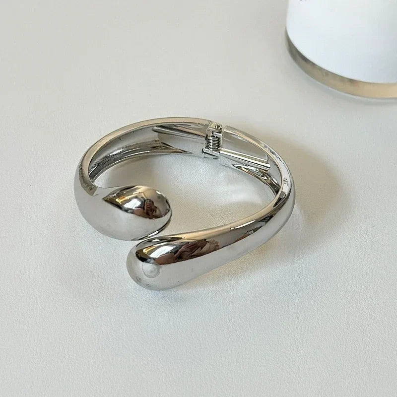 Liquid Loop Bracelet