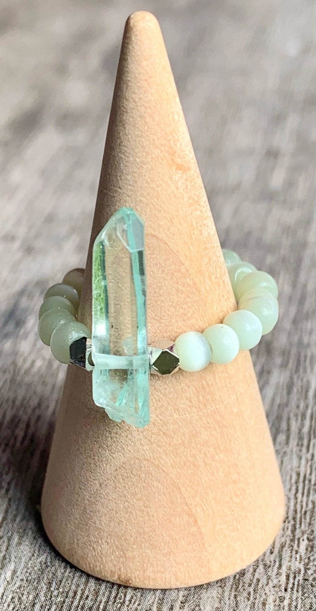 Lucille Handmade Light Green Quartz and Cats Eye Expandable Ring