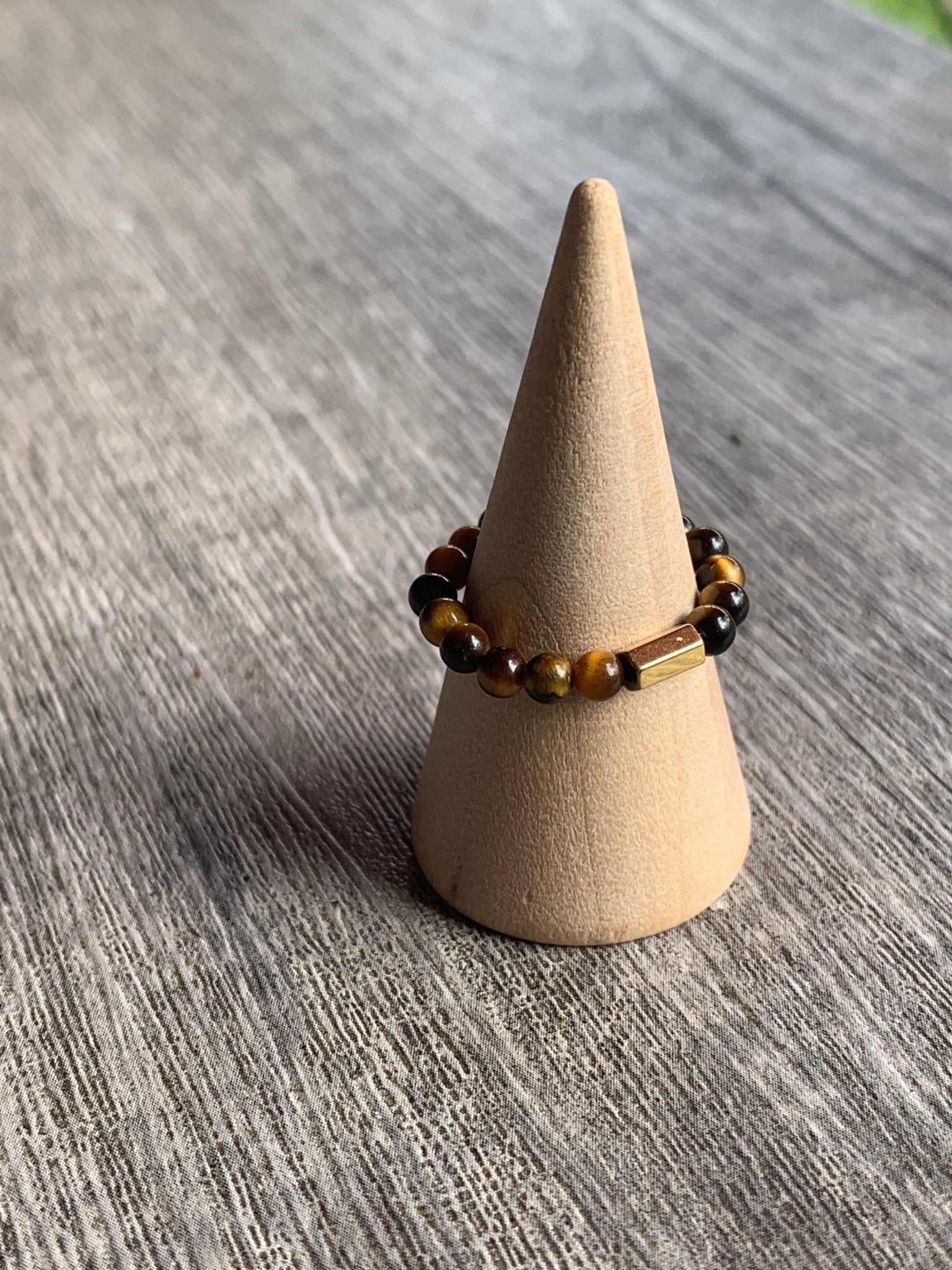 Melody Handmade Tiger's Eye and Hematite Expandable Ring
