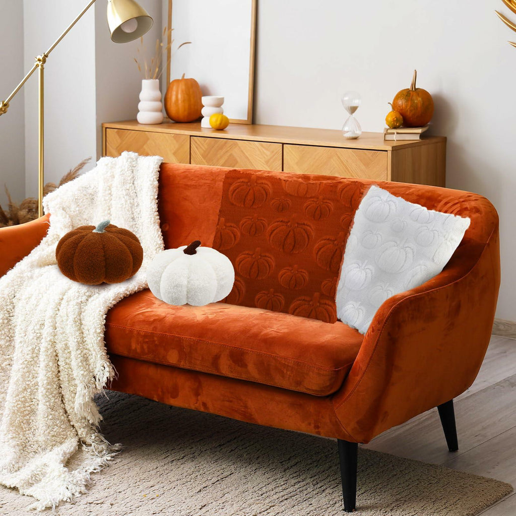 Beeveer 4 Pcs Pumpkin Throw Pillows 18x18in Brown White Sofa Cushion Covers