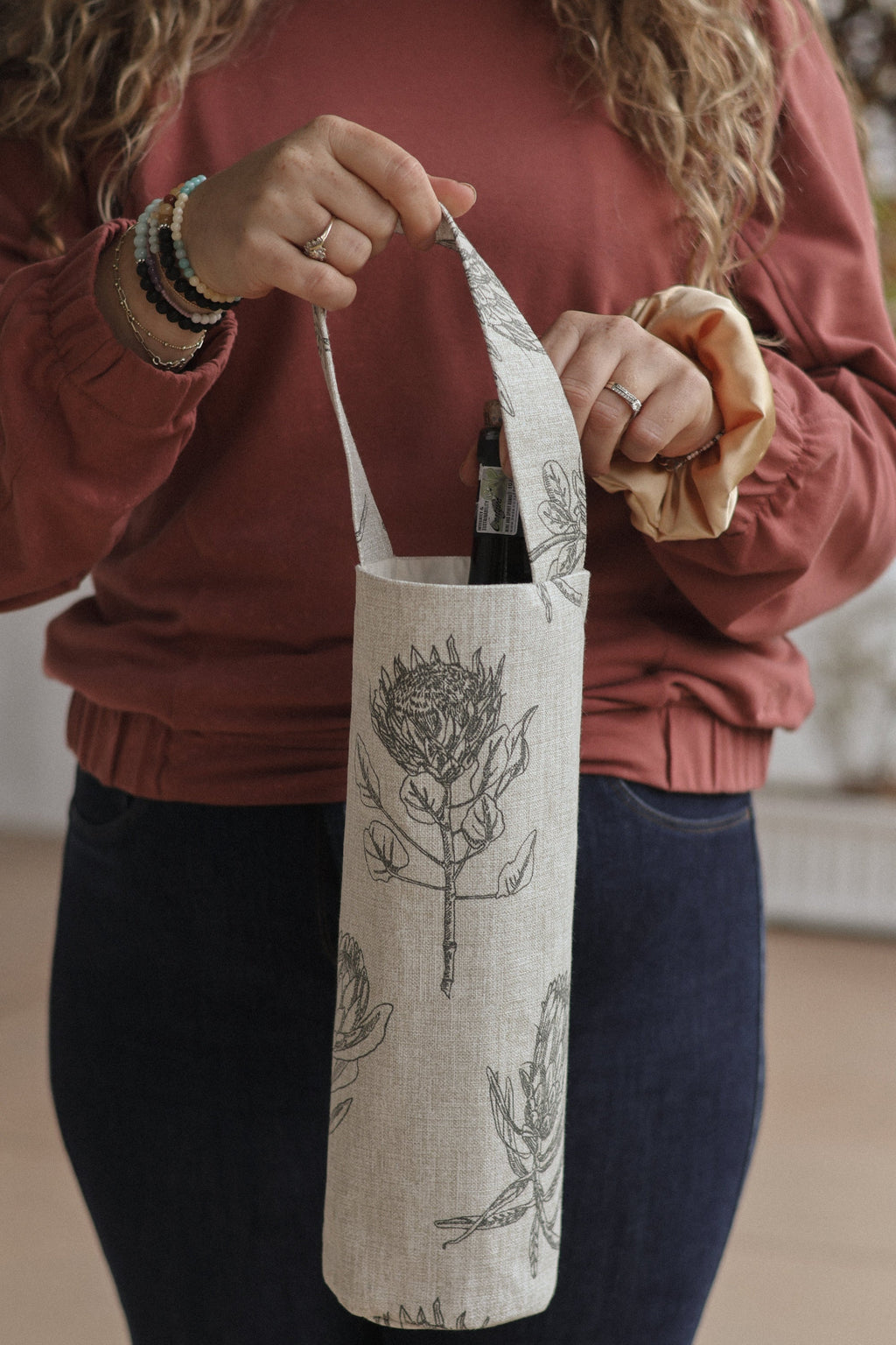 Protea Wine Bag