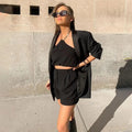 Sky Line Chain Detail Black Top