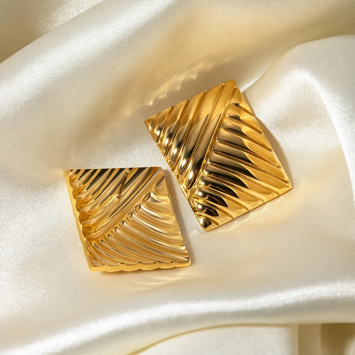 Square Lined Gold Earings